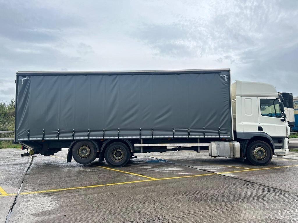 DAF CF330 Tautliner/curtainside trucks