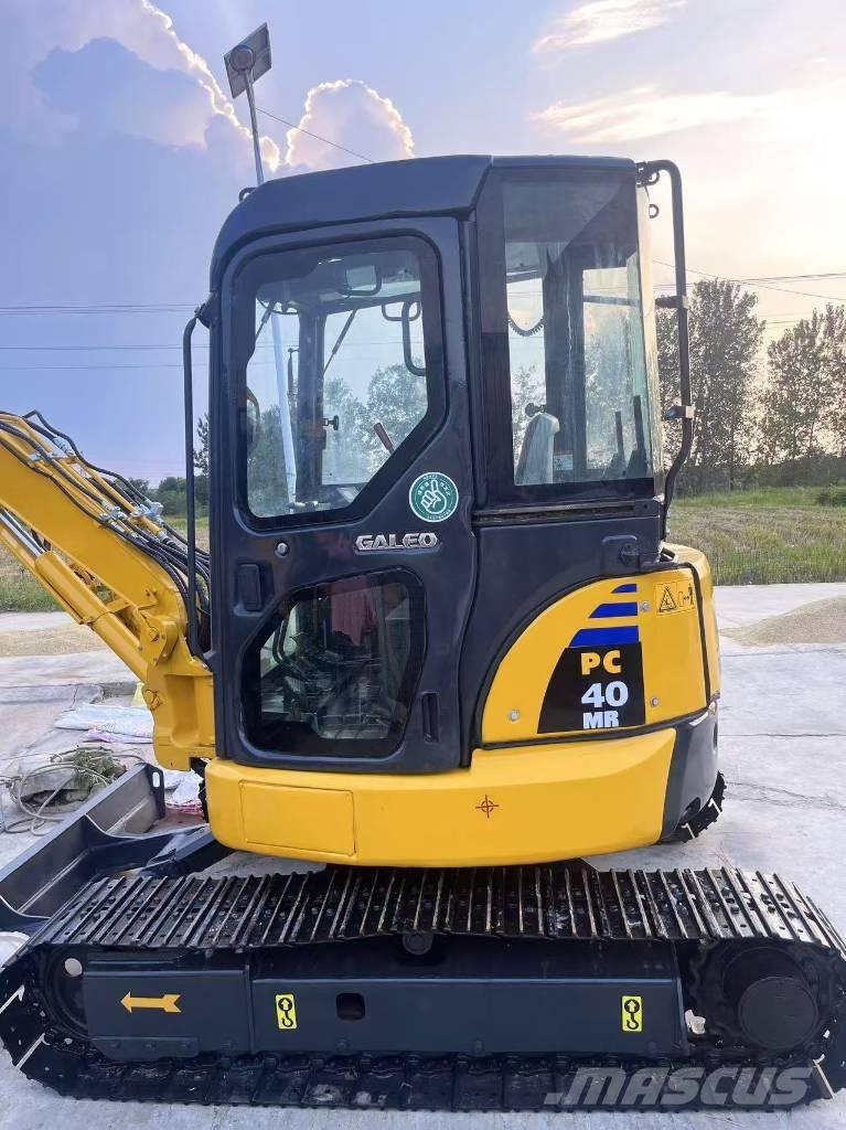 Komatsu PC 40 MR Mini excavators < 7t
