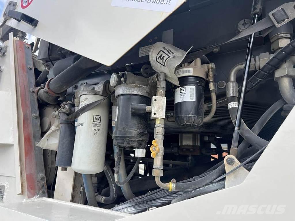 Wirtgen W 100 CFi Asphalt cold milling machines