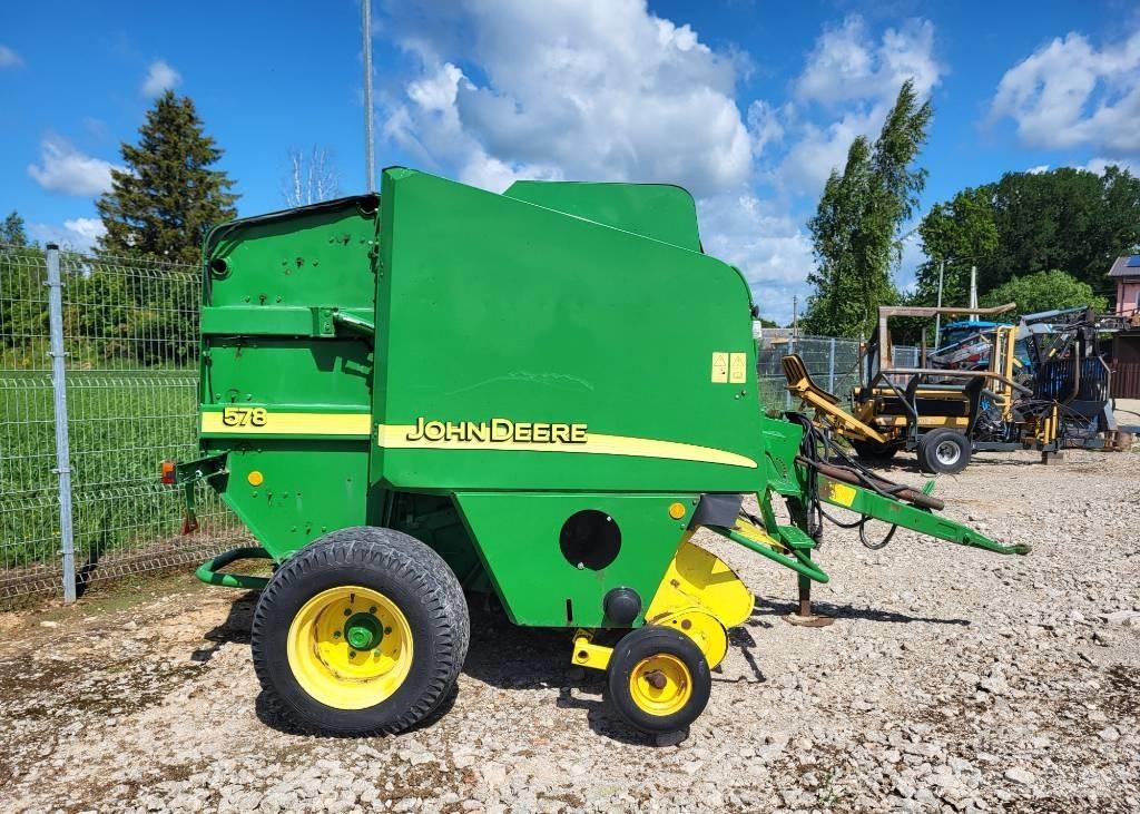 John Deere 578 Round balers