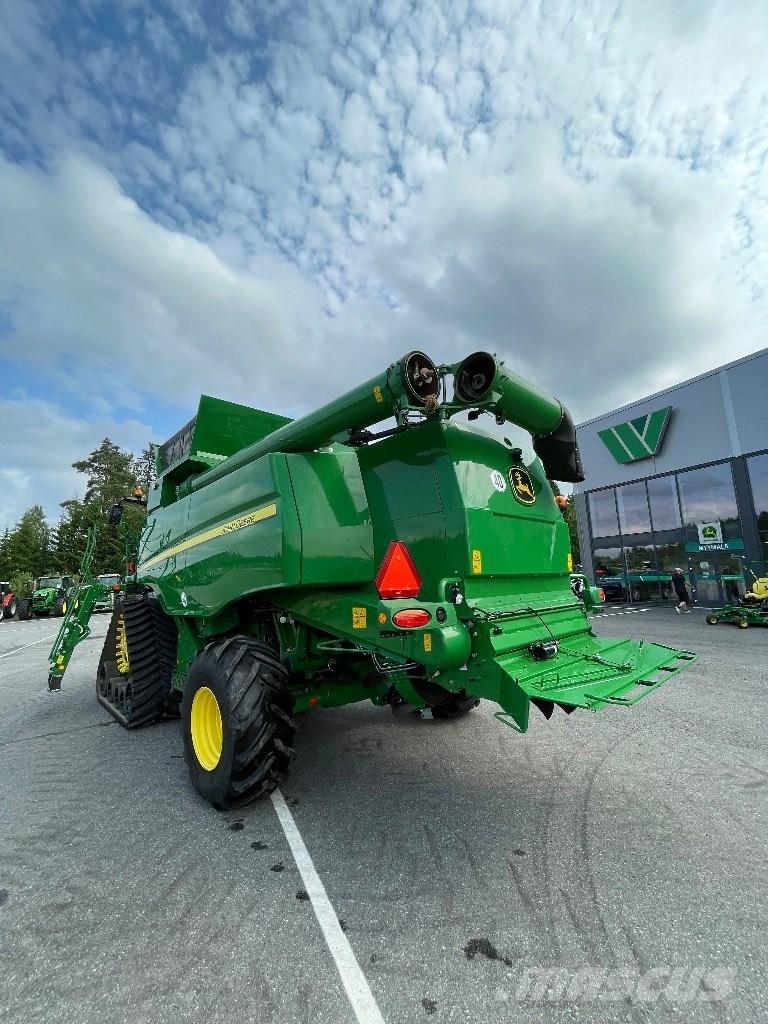 John Deere T670 i Combine harvesters