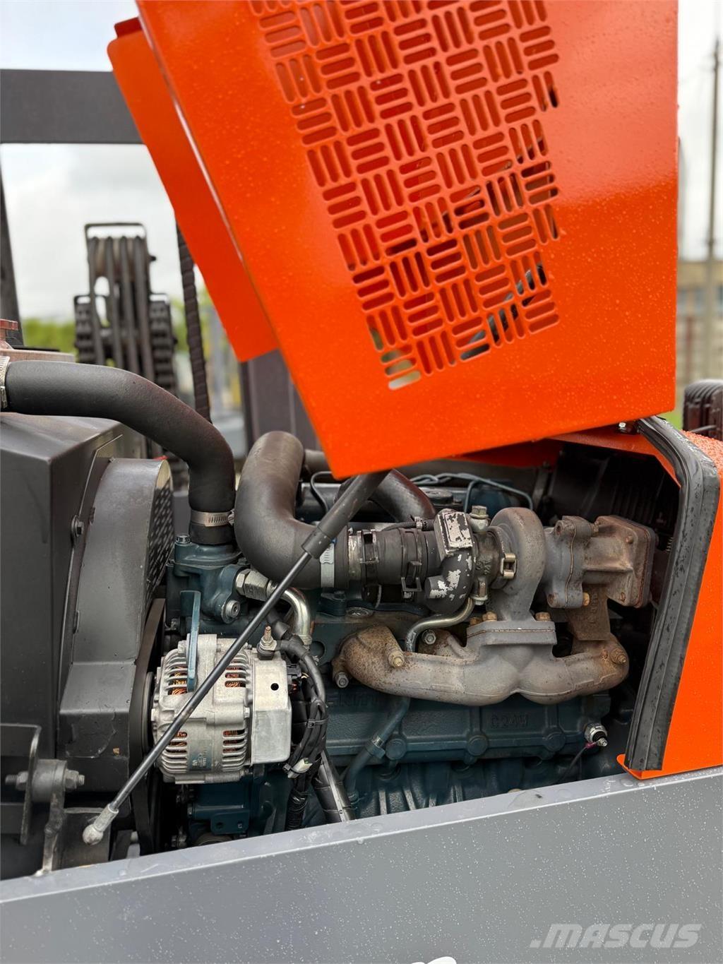 Combilift C5000 XL 4-way reach truck