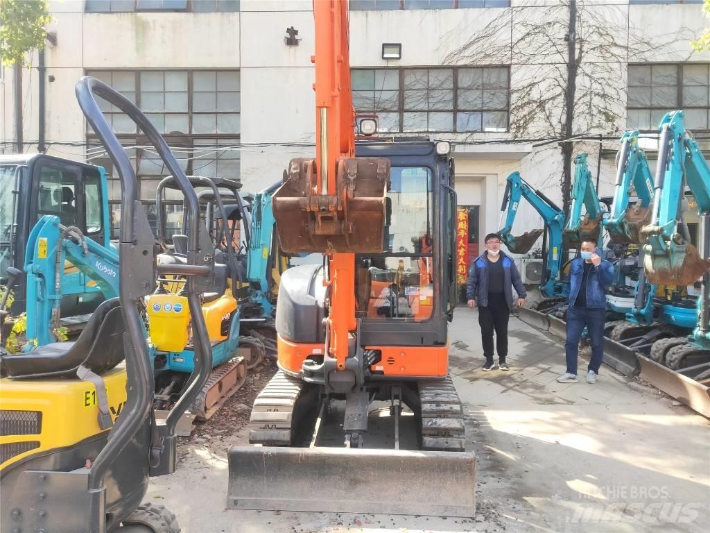 Hitachi ZX 30 U Mini excavators < 7t