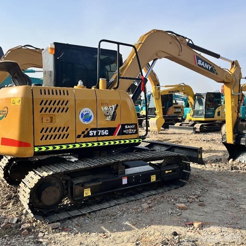 Sany SY 75 Midi excavators  7t - 12t