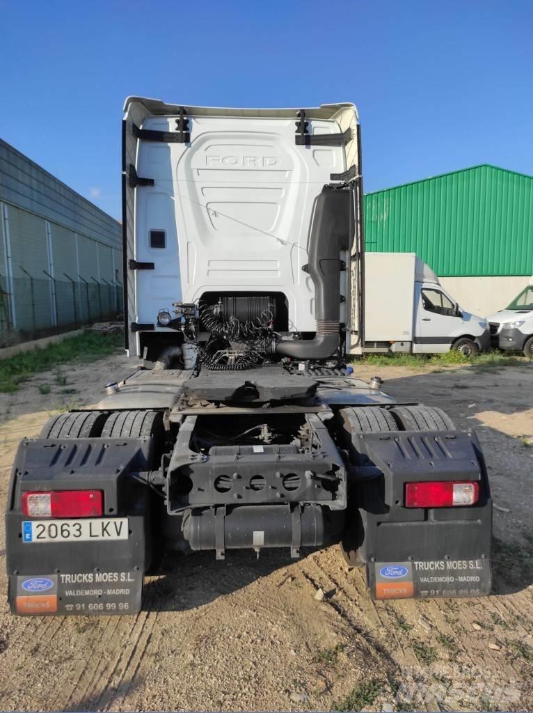 Ford F-MAX 500 Truck Tractor Units