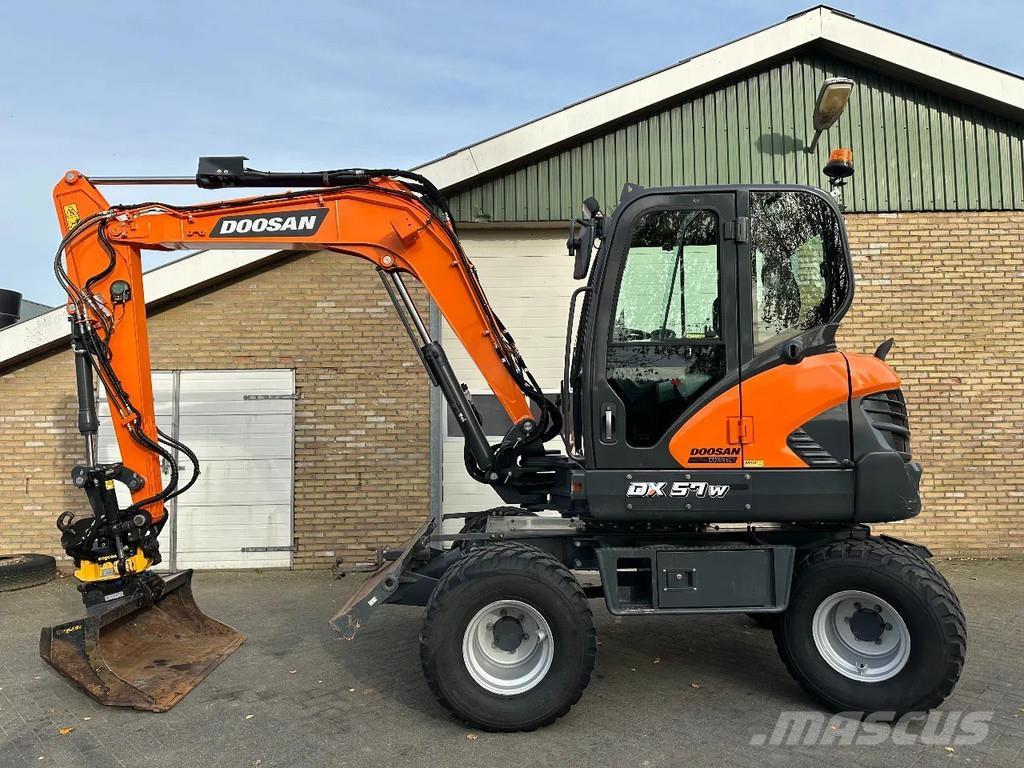 Doosan DX57W-7 Wheeled excavators
