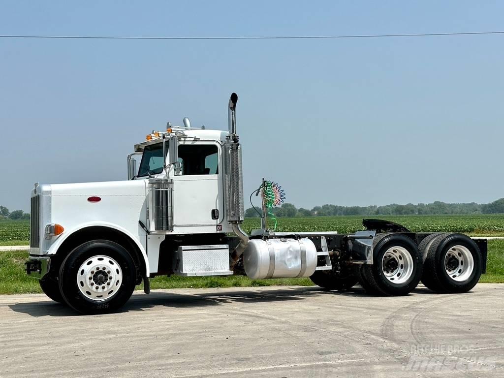 Peterbilt 379 Truck Tractor Units
