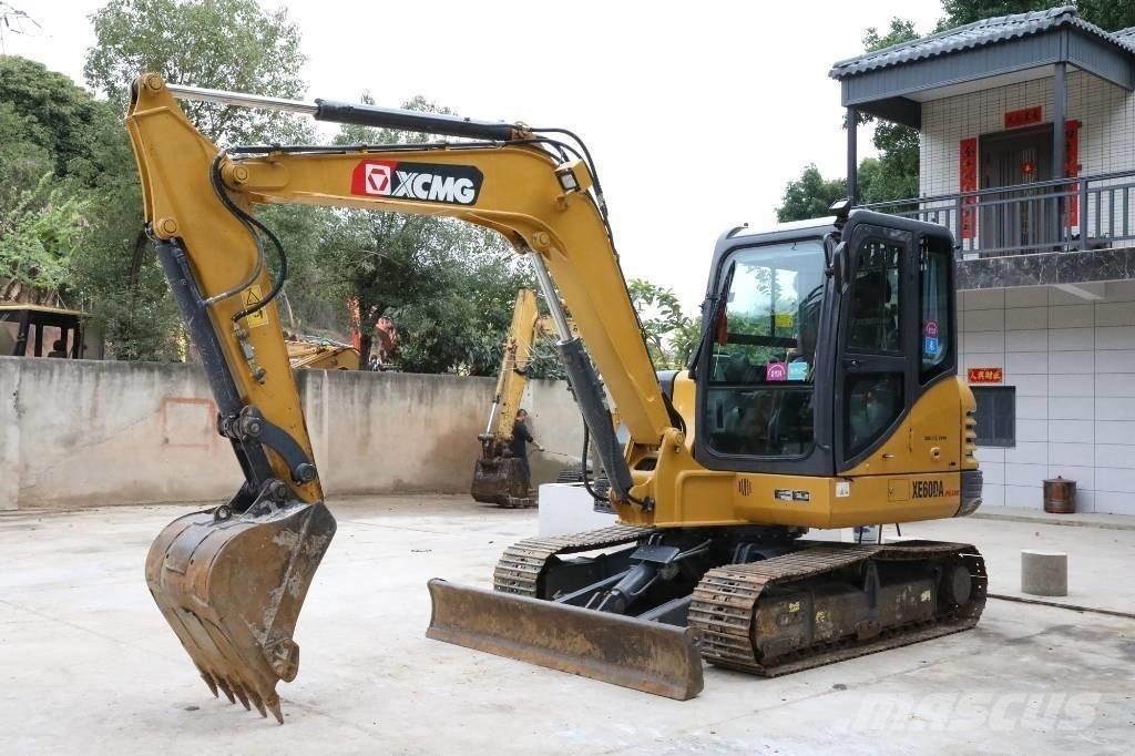 XCMG XE 60 DA Mini excavators < 7t