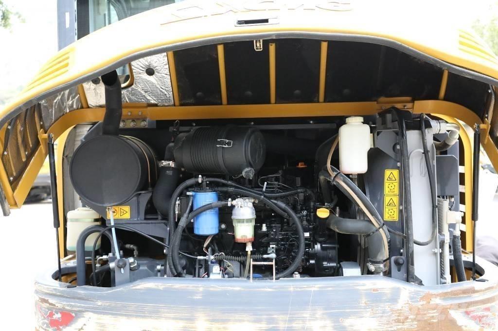 XCMG XE 60 DA Mini excavators < 7t