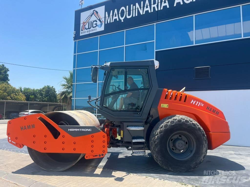 Hamm H11 i x Single drum rollers