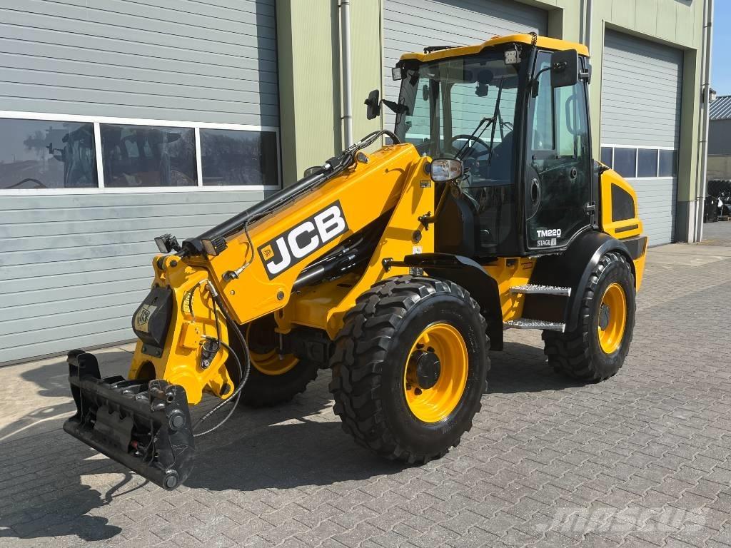 JCB TM 220 Farming telehandlers
