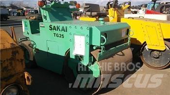 Sakai TG25 Groundscare rollers