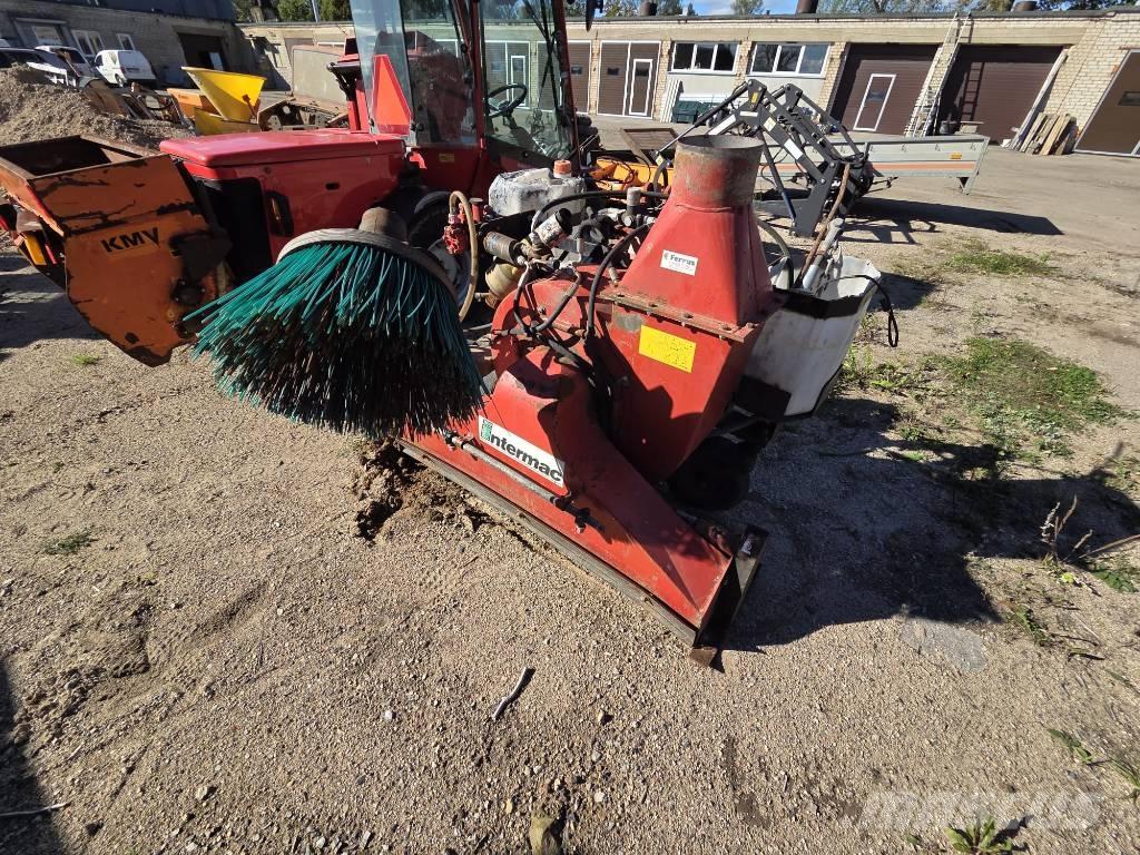  AC C1100 Other groundscare machines