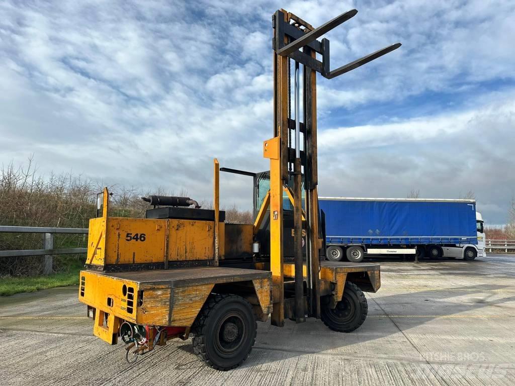 Boss 546 SIDE LOADER Sideloader
