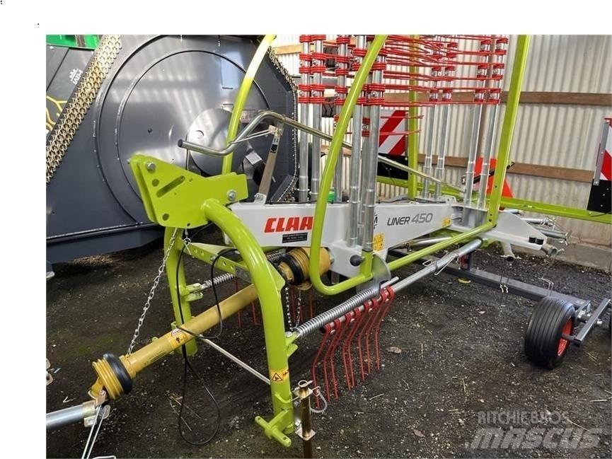 CLAAS Liner 450 Rakes and tedders