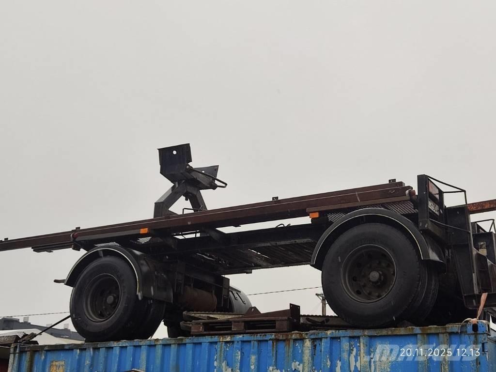 Lokomo A 393 NR All terrain cranes