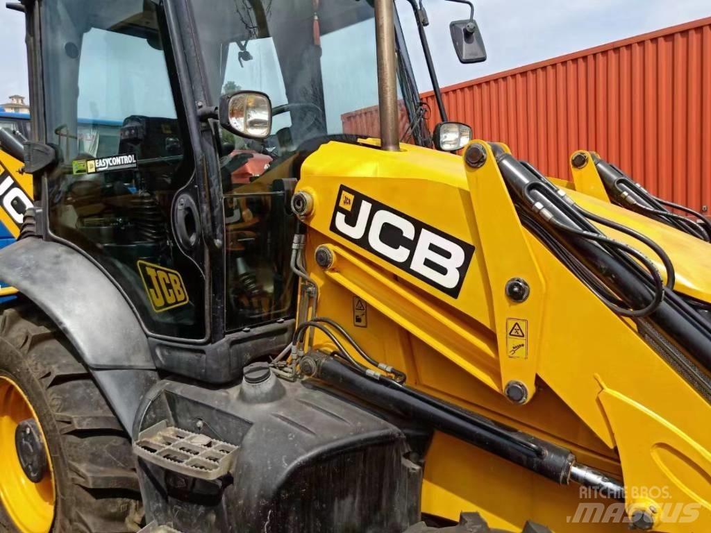 JCB 3 CX TLB's