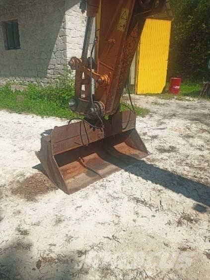 CASE WX 210 Wheeled excavators