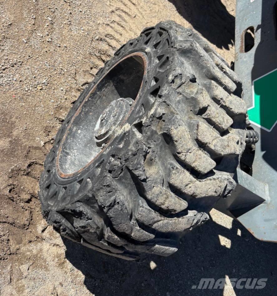 Haulotte HA 16 RTJ Articulated boom lifts