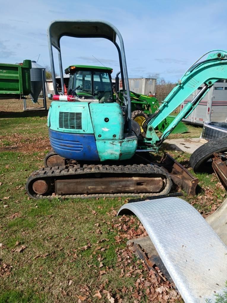 IHI 30 JX Mini excavators < 7t