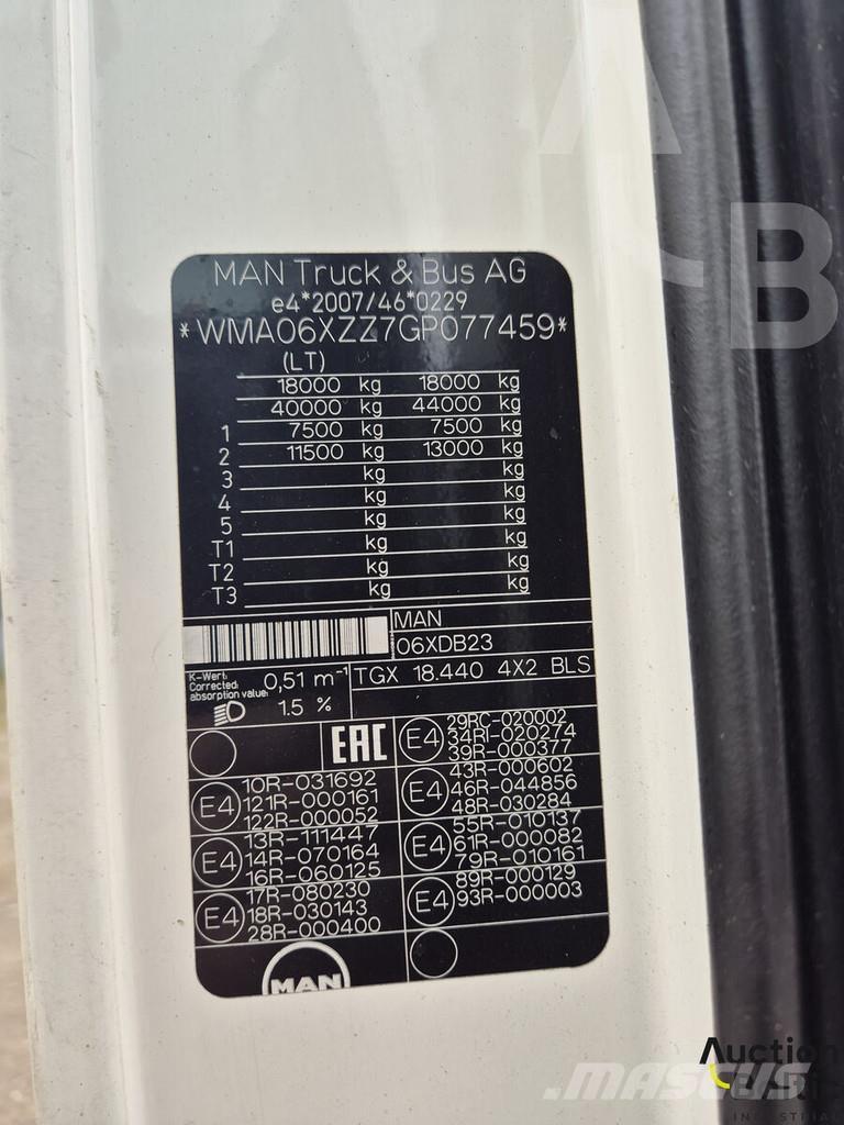 MAN TGX18.440 Truck Tractor Units