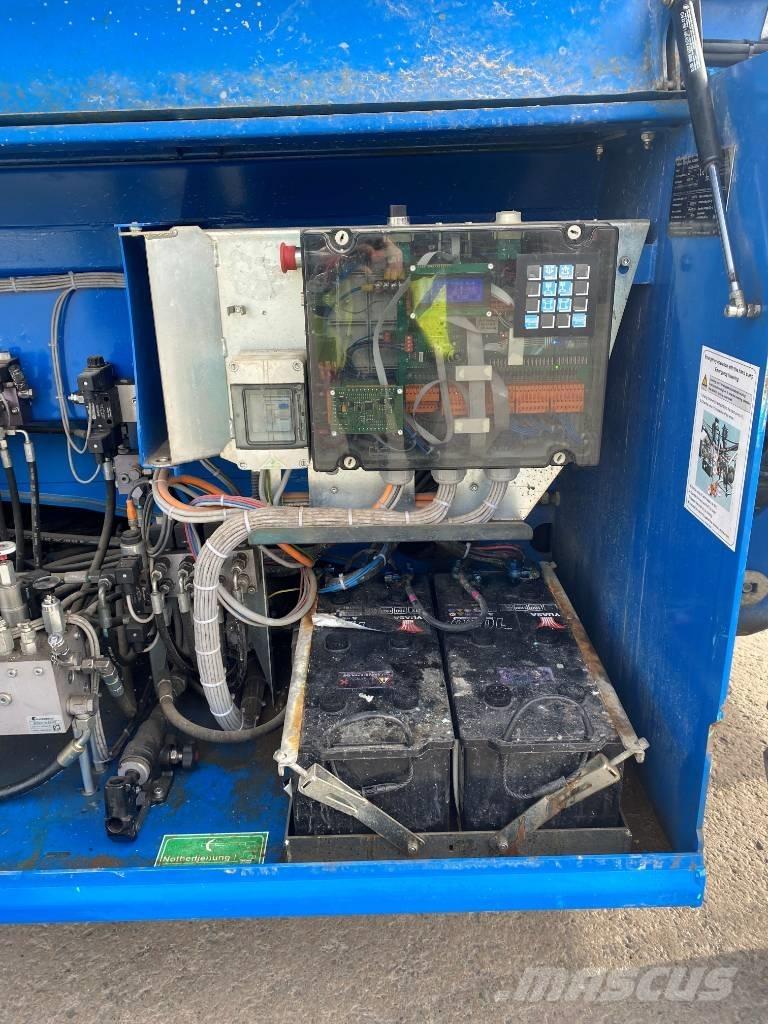 PB S 225-24 DS Scissor lifts