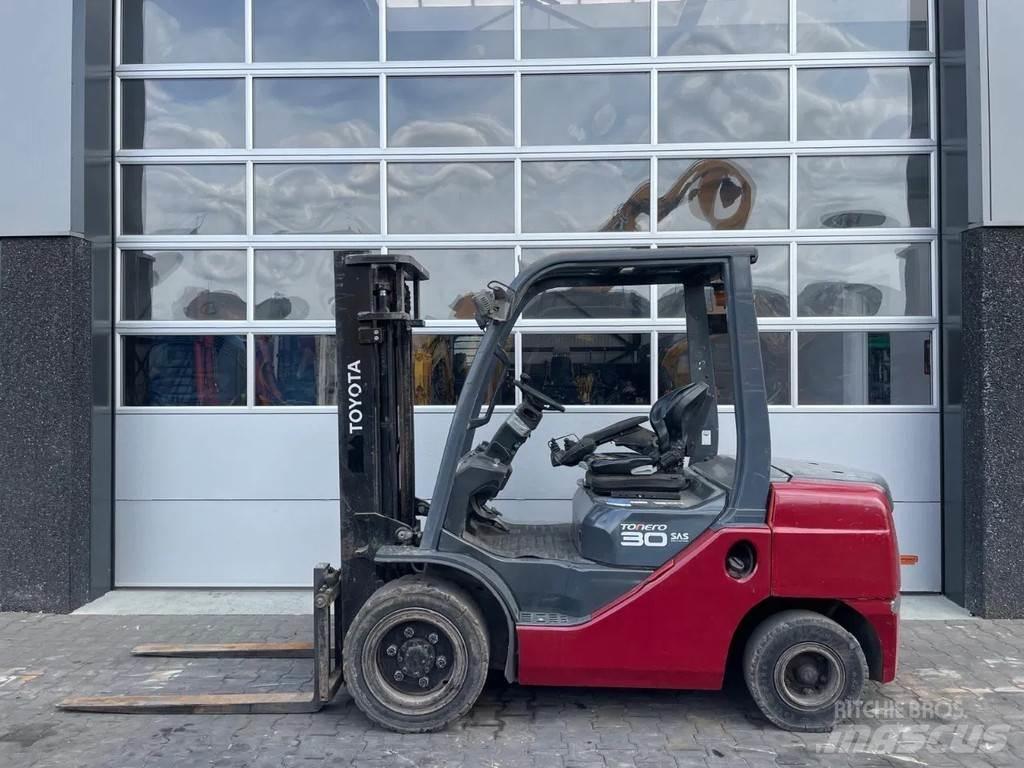 Toyota 02-8DF30 Other