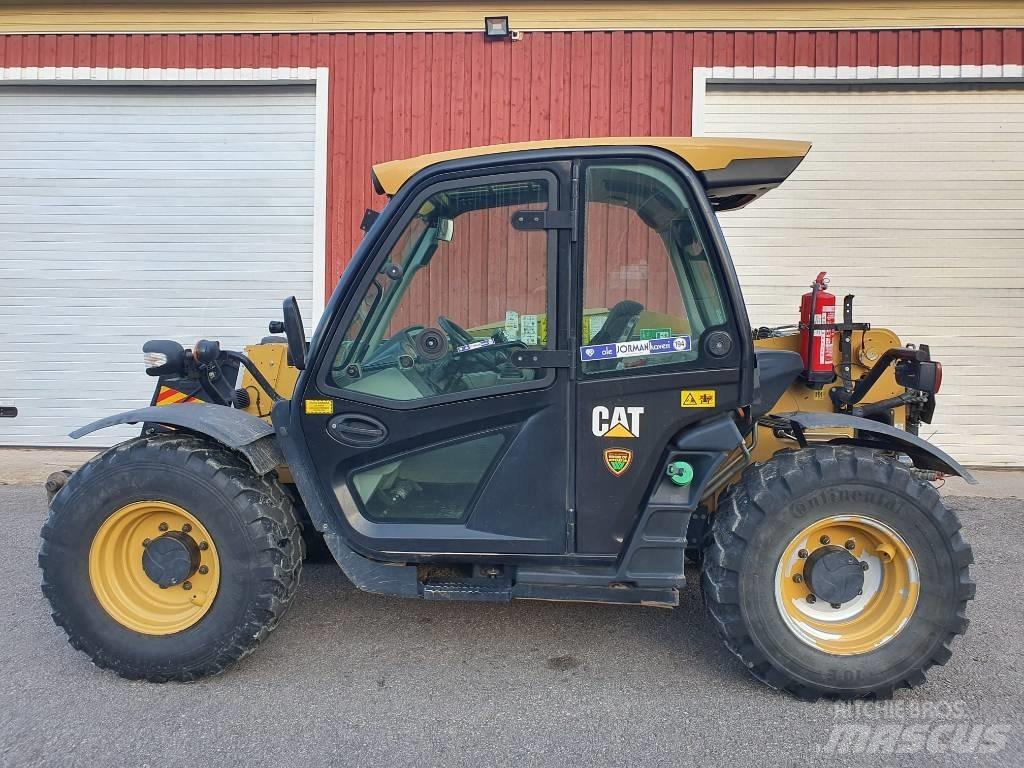 CAT TH306D Farming telehandlers