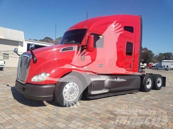 Kenworth T680 Truck Tractor Units