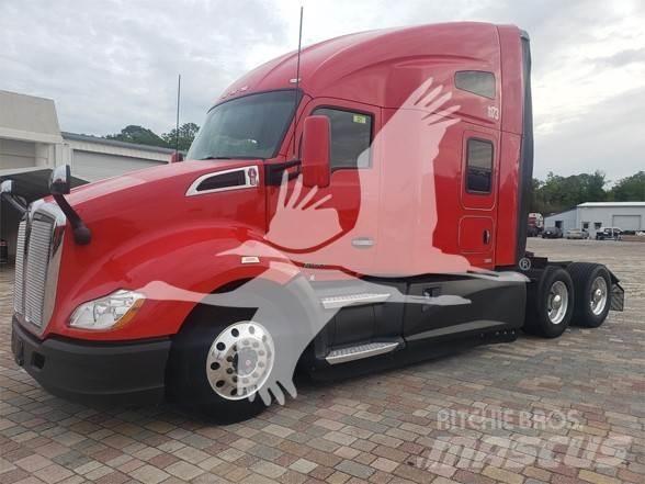 Kenworth T680 Truck Tractor Units