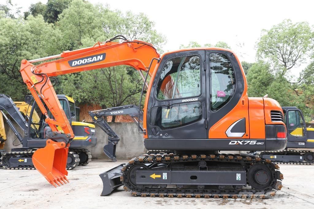 Doosan DX 75-9 C Mini excavators < 7t