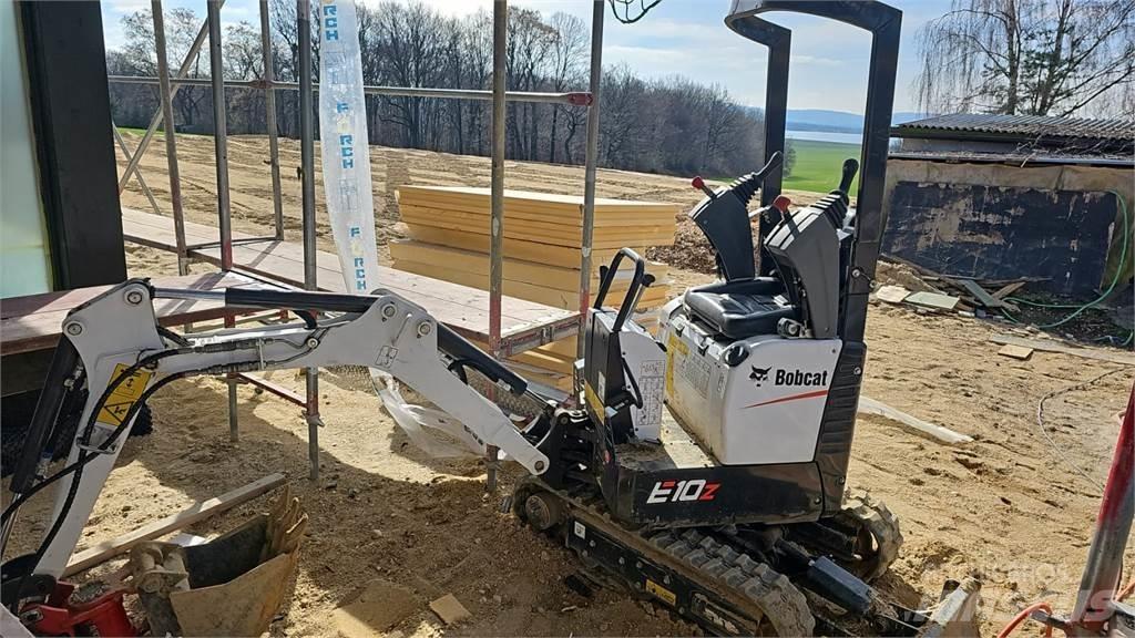 Bobcat E10Z TLB's