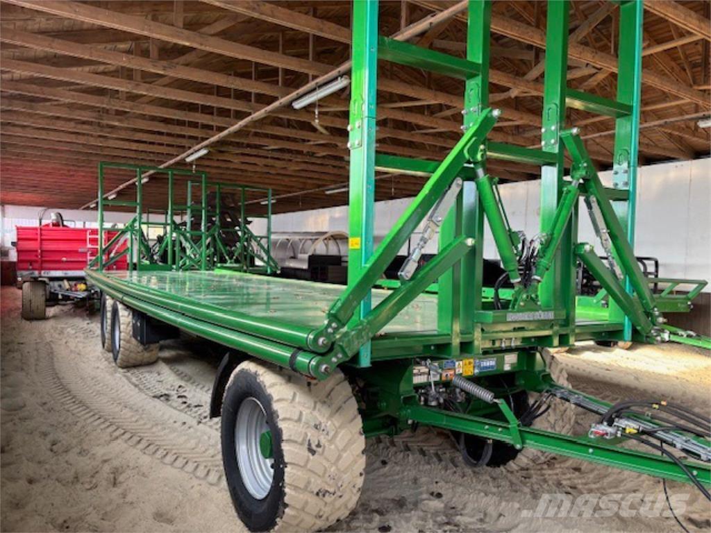 Kröger PWO 24 Bale trailers