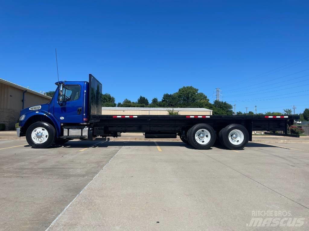 Freightliner M 106 Flatbed/Dropside trucks