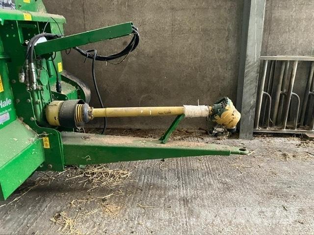McHale C460 Bale shredders, cutters and unrollers