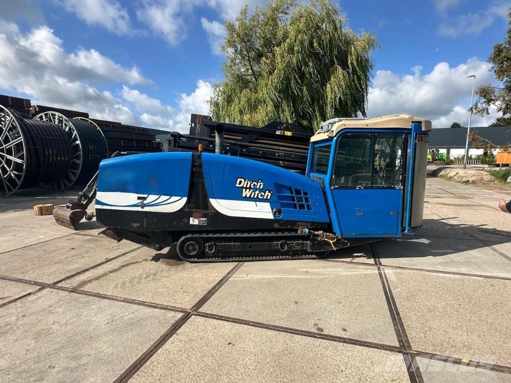 Ditch Witch JT 3020 Horizontal Directional Drilling Equipment