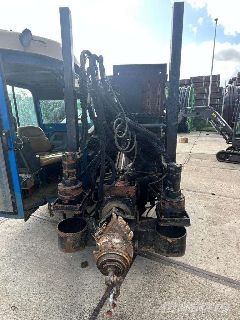 Ditch Witch JT 3020 Horizontal Directional Drilling Equipment