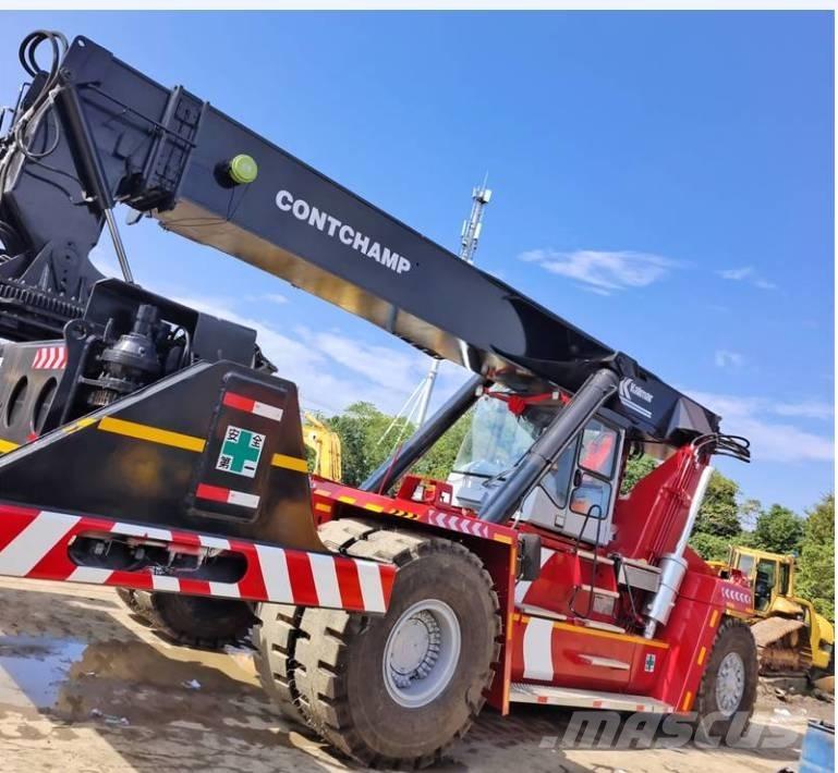 Kalmar DRF 450 Reachstackers