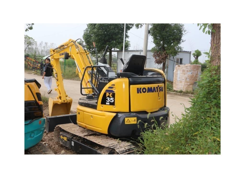 Komatsu PC 35 Mini excavators < 7t