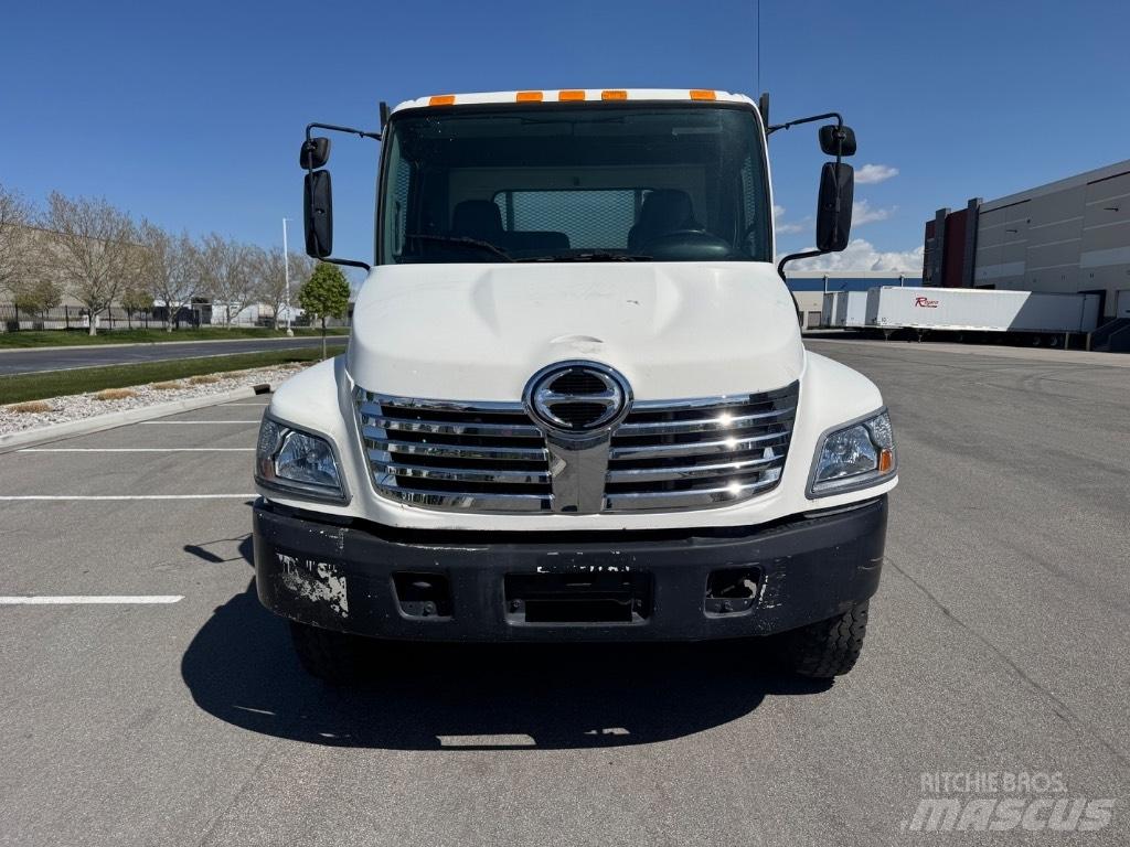 Hino 268 Flatbed/Dropside trucks