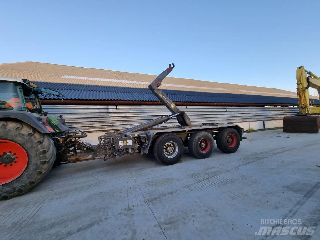  Kurstjens Drie asser Tipper trailers