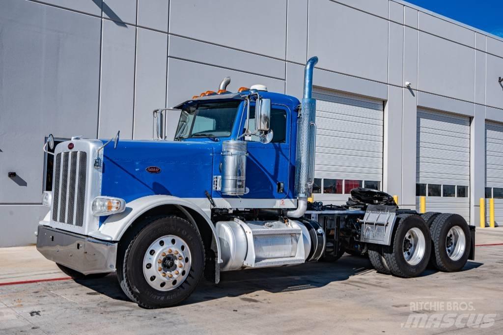 Peterbilt 389 Truck Tractor Units