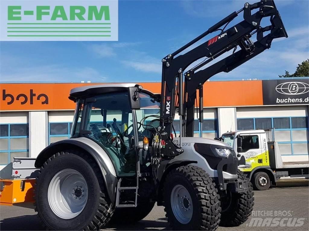 Kubota m4073 cab Tractors