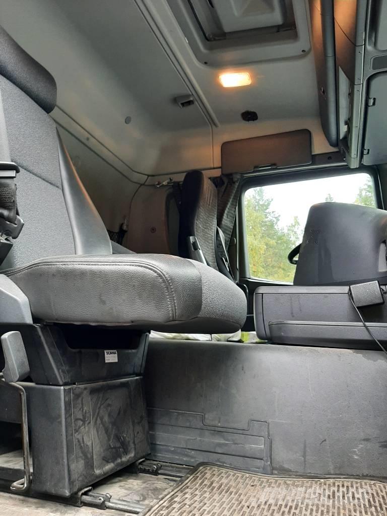 Scania G 420 Temperature controlled trucks