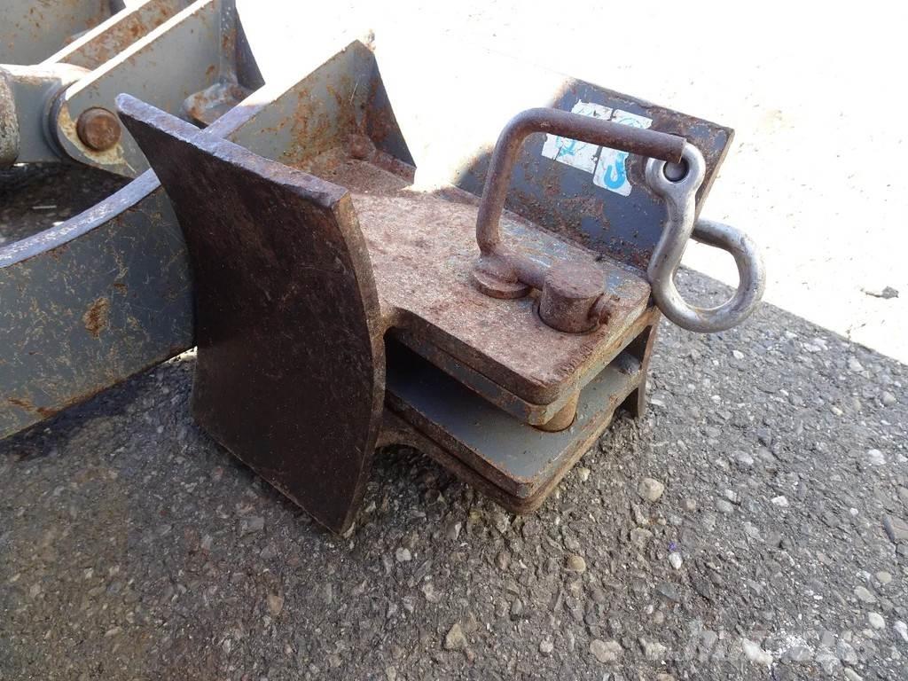 Takeuchi TB210 Mini excavators < 7t