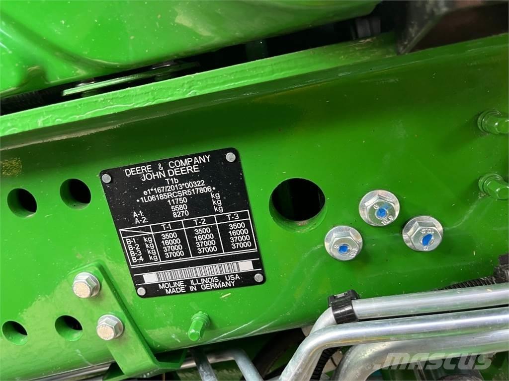 John Deere 6R250 Tractors