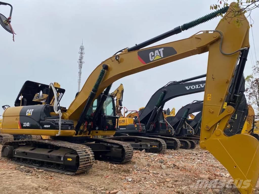 CAT 324 Crawler excavators