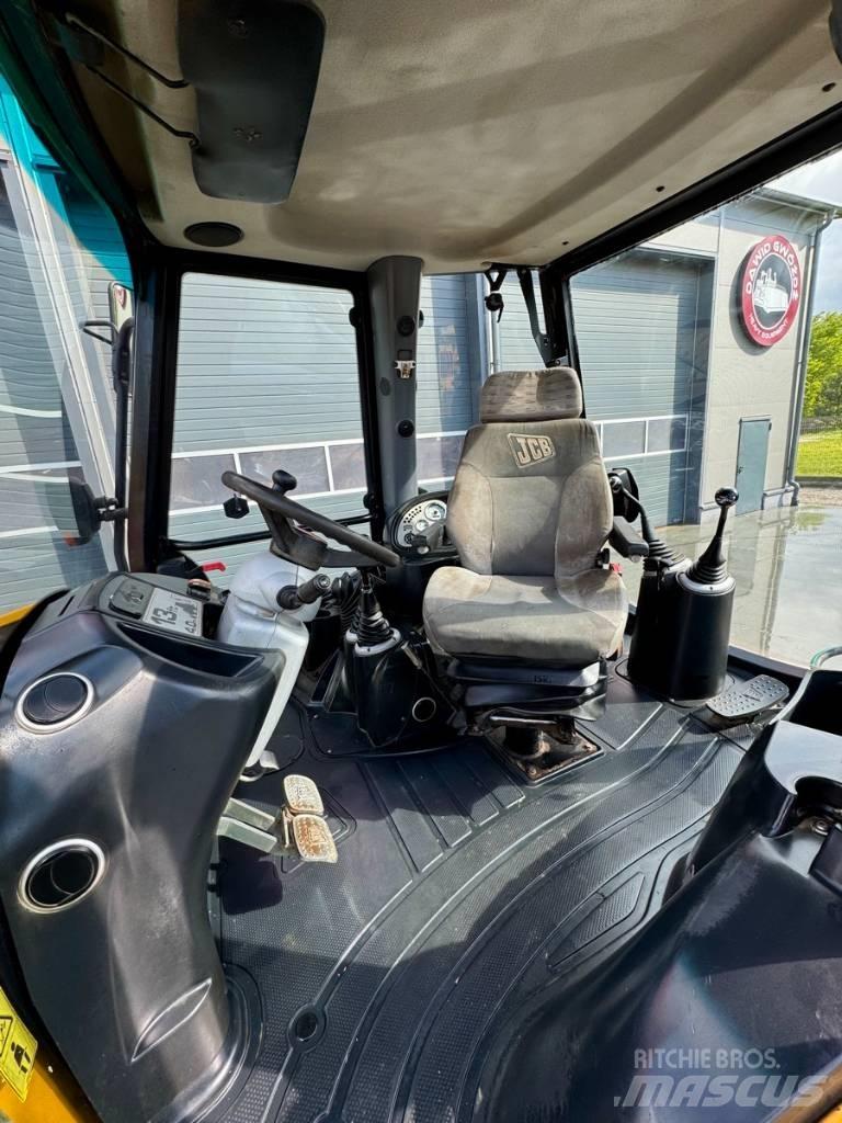 JCB 3 CX TLB's