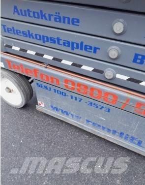 SkyJack SJ III 4626 Scissor lifts