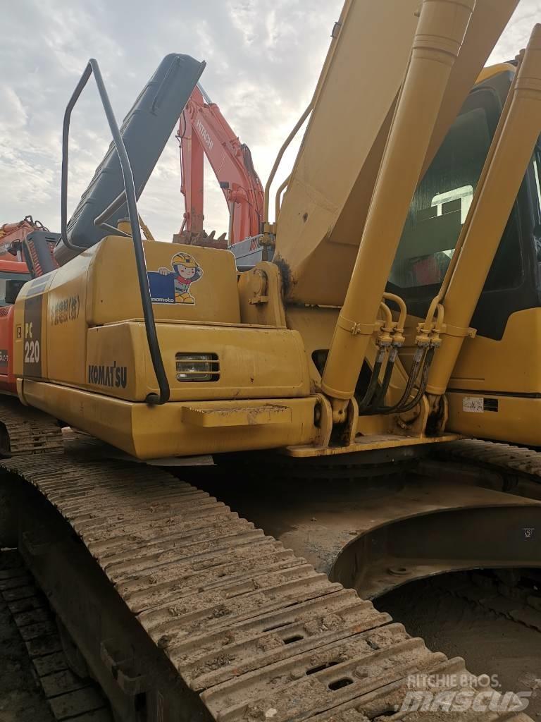 Komatsu PC 220 LC-7 Crawler excavators